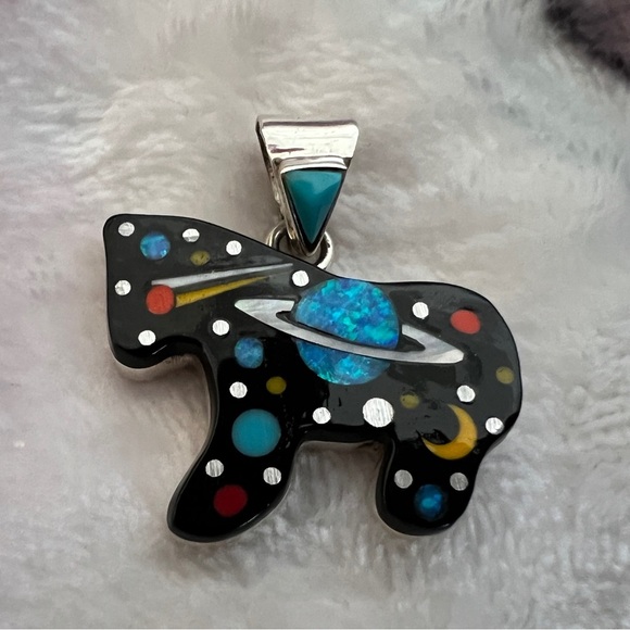 ❤️ Zuni Inlaid Galaxy Native Signed “GI” 925 Horse / Pony Pendant New Mexico - Picture 8 of 13